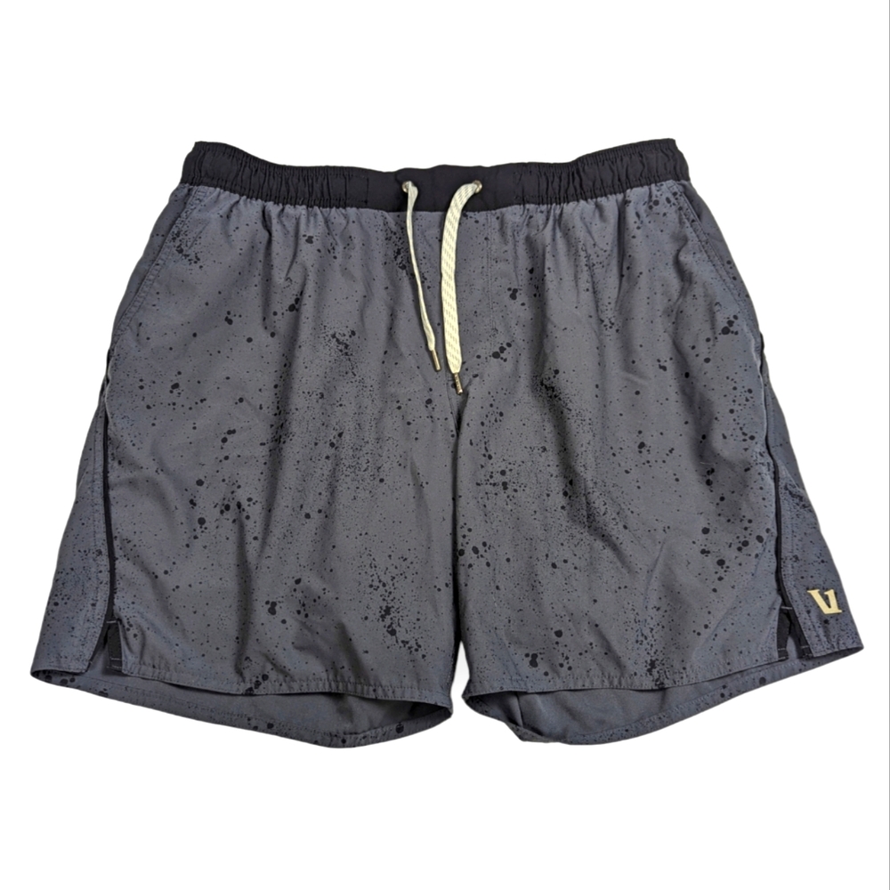 Vuori Men's Shorts Size L
